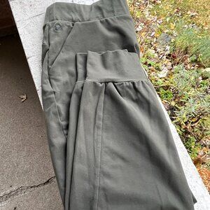 Public Rec All Day Everyday Jogger Pants Pull Up Dk Olive Green 34 x 26 Unisex